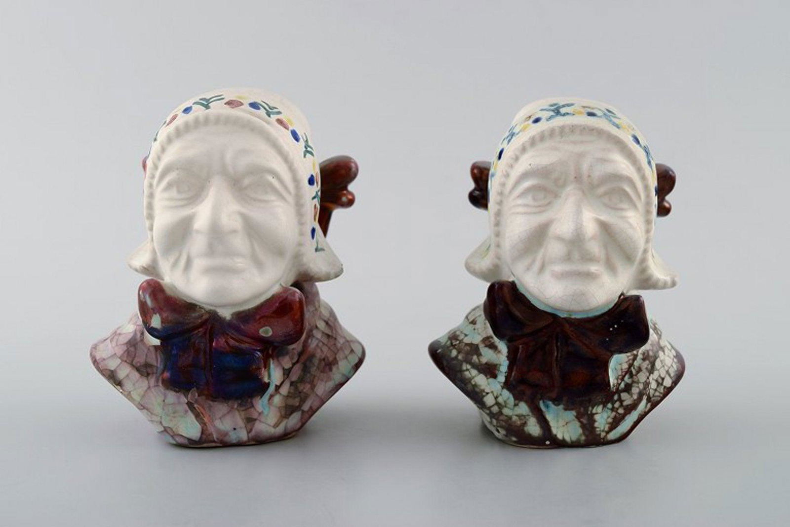 Michael Andersen Ceramics from Bornholm. 2 female heads, national costume.: Michael Andersen Ceramics from Bornholm. 2 female heads, national costume, hand painted. Measures: 9 x 7 cm. Perfect condition. Reserve: $95.00 Shipping: Domestic: Shipping rates are determined by des