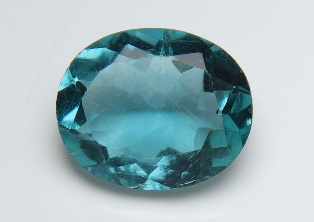 3.97 Cts Natural Green Fluorite: No Reserve! Title: 3.97 Cts Natural Green Fluorite Additional Information: Gemstone : Natural Green Fluorite Origin : Brazil Weight : 3.97 carats Dimensions : 11x9 mm Shape : Oval Cut Colour : Greenis
