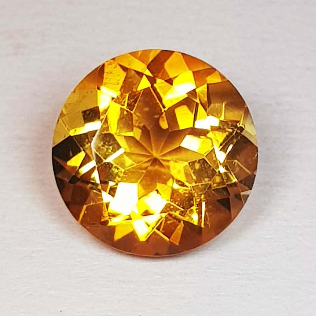 3.46 ctz Fine Collcetuion Golden Color Natural Citrine: No Reserve! Title: 3.46 ctz Fine Collcetuion Golden Color Natural Citrine Color/Clarity: Golden / IF Gemstones: Citrine Carat Weights: 3.46 Size/Dimensions: 10.00 x 10.00 x 6.40 Additional Information