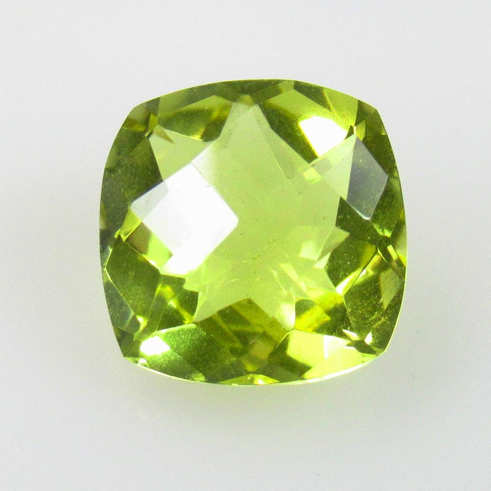 6.51 Ctw Natural Lemon Quartz Cushion Cut: No Reserve! Title: 6.51 Ctw Natural Lemon Quartz Cushion Cut VVS Gemstones: Natural Lemon Quartz Carat Weights: 6.51 Size/Dimensions: 11.50 x 11.50 x 7.70 mm Additional Information: Top Class Luster /