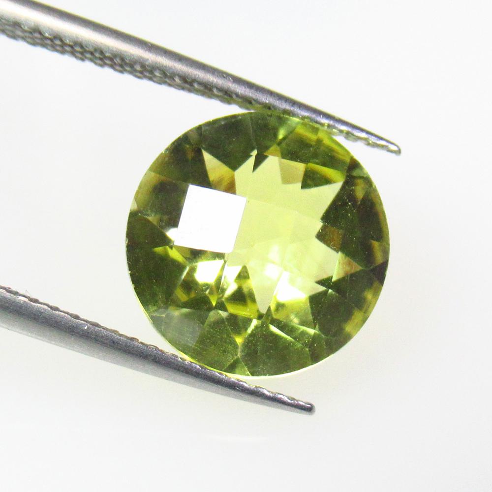 4.36 Ctw Natural Lemon Quartz Round Cut: No Reserve! Title: 4.36 Ctw Natural Lemon Quartz Round Cut Stone Clarity: VVS Gemstones: Natural Lemon Quartz Carat Weights: 4.36 Size/Dimensions: 11.00 x 11.00 x 7.00 mm Additional Information: Good 