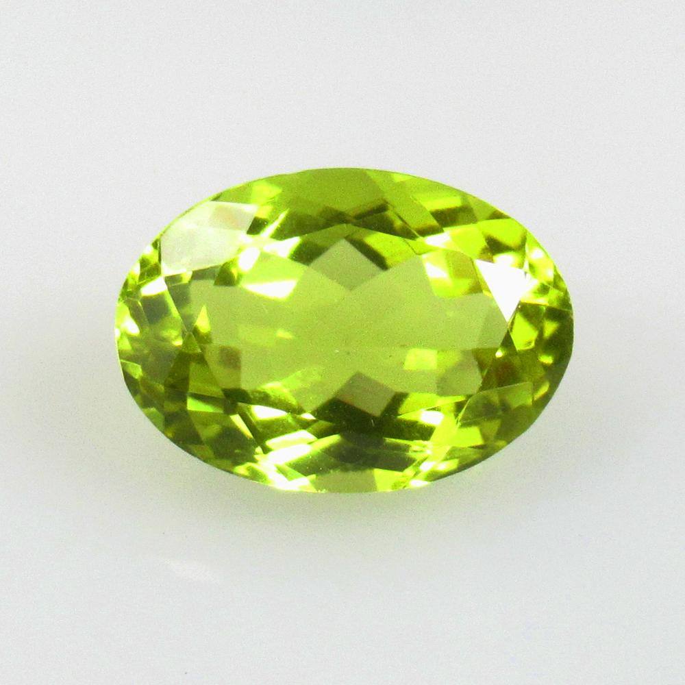 6.00 Ctw Natural Lemon Quartz Oval Cut: No Reserve! Title: 6.00 Ctw Natural Lemon Quartz Oval Cut VVS Gemstones: Natural Lemon Quartz Carat Weights: 6 Size/Dimensions: 14.10 x 10.00 x 7.00 mm Additional Information: Top Class Luster / High 