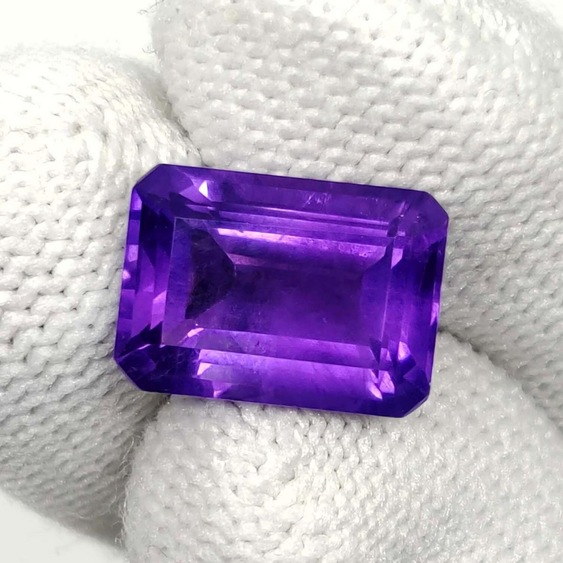 7.25 ct "AAA Grade" Natural Purple Amethyst (1 of 2)