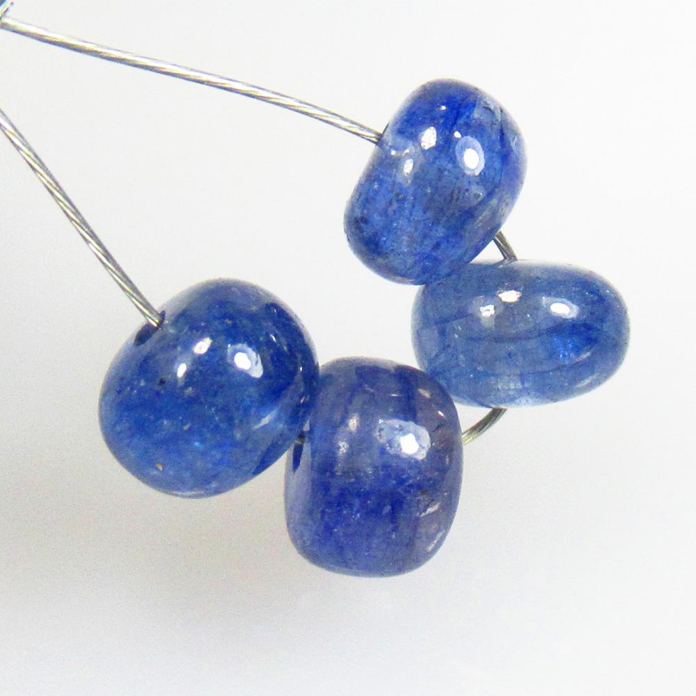 13.21 Ctw Natural 9 Labradorite Round Beads: No Reserve! Title: 13.21 Ctw Natural 9 Labradorite Round Beads Opaque Gemstones: Natural Labradorite Beads Carat Weights: 13.21 Size/Dimensions: 6.60 - 7.50 mm / 9 Pc's Additional Information: Excelle