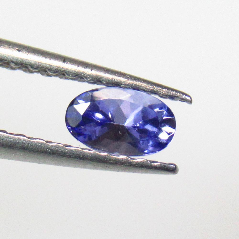 0.36 Ctw Natural Tanzanite Oval Cut: No Reserve! Title: 0.36 Ctw Natural Tanzanite Oval Cut Stone Clarity: VVS Gemstones: Natural Tanzanite Carat Weights: 0.36 Size/Dimensions: 5.00 x 3.00 x 2.70 mm Additional Information: Top Quality Lu