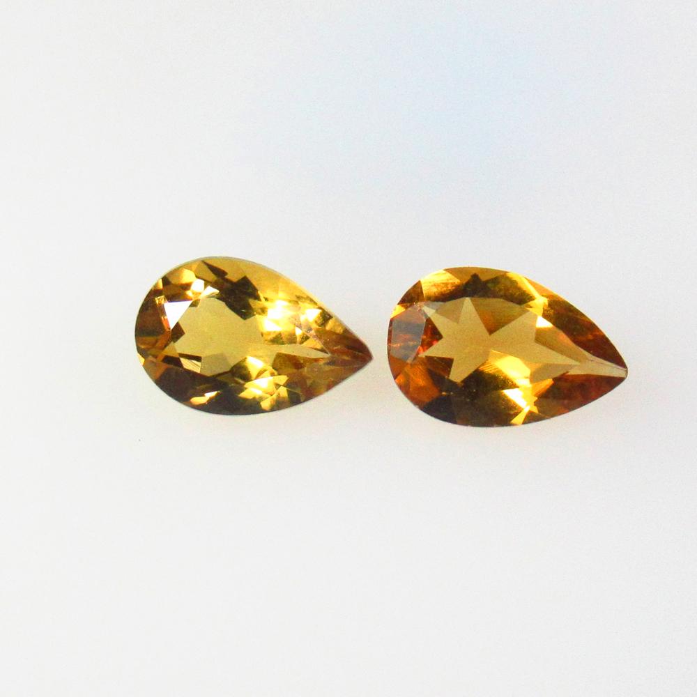 2.18 Ctw Natural Citrine Pear Pair: No Reserve! Title: 2.18 Ctw Natural Citrine Pear Pair VVS Gemstones: Natural Citrine Carat Weights: 2.18 Size/Dimensions: 9.00 x 6.00 x 4.40 mm / 2 Pc's Additional Information: Excellent Pear Cut / Ve