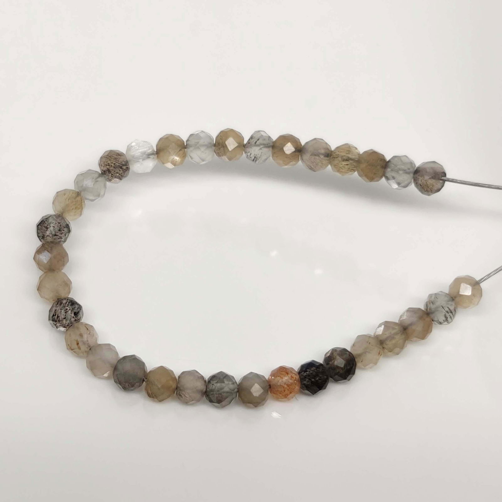 3 Ct Natural Multicolor Moonstone 33 Drilled Faceted Beads: No Reserve! Title: 3 Ct Natural Multicolor Moonstone 33 Drilled Faceted Beads Description: Gemstones: Natural Multi Moonstone Carat Weights: 3 ct Size/Dimensions: 2.5 mm Treatment: None Gemstone: Moon