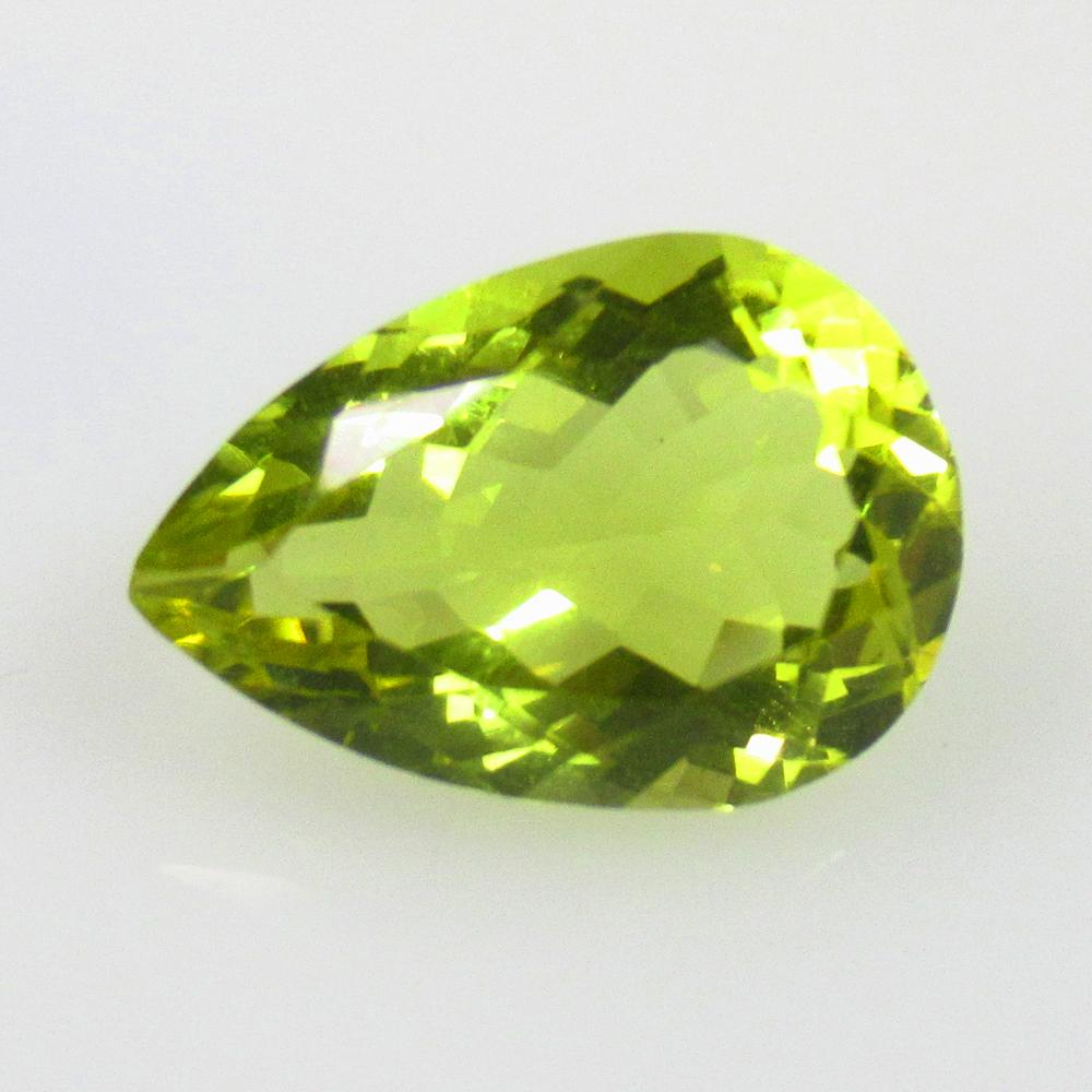 6.02 Ctw Natural Lemon Quartz Pear Cut: No Reserve! Title: 6.02 Ctw Natural Lemon Quartz Pear Cut VVS Gemstones: Natural Lemon Quartz Carat Weights: 6.02 Size/Dimensions: 15.20 x 10.10 x 6.90 mm Additional Information: Top Class Luster / Hi