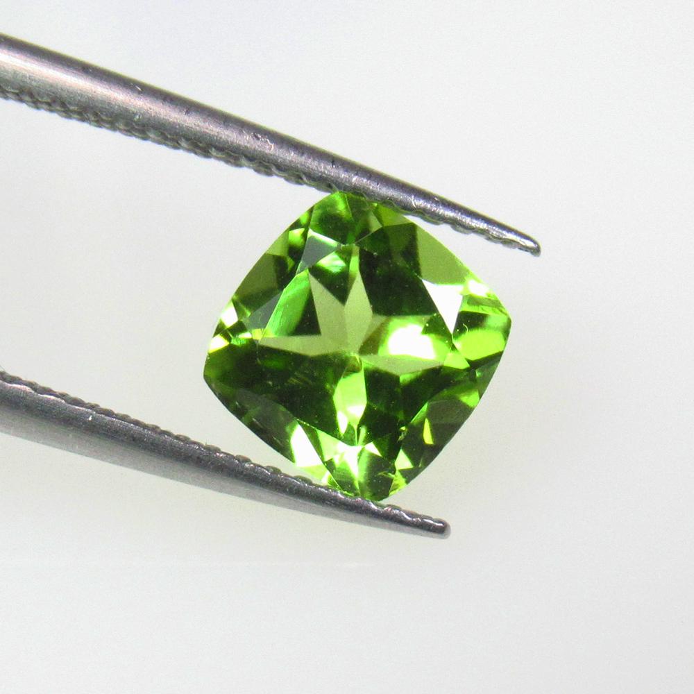 1.80 Ctw Natural Pakistan Peridot Cushion Cut: No Reserve! Title: 1.80 Ctw Natural Pakistan Peridot Cushion Cut Stone Clarity: VVS Gemstones: Natural Peridot Carat Weights: 1.8 Size/Dimensions: 7.00 x 7.00 x 4.70 mm Additional Information: Top Cla