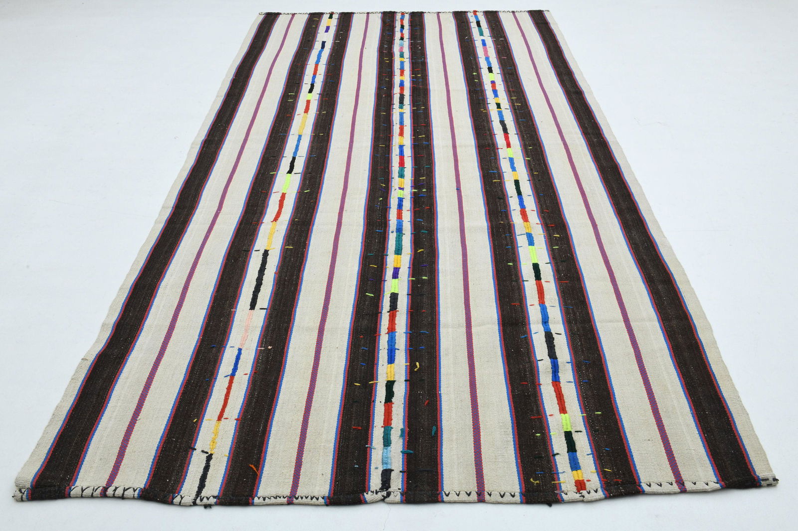 5.8x10.7 Ft Turkish Antique Oushak Wool Rug: Title: 5.8x10.7 Ft Turkish Antique Oushak Wool Rug Origin: Turkey Date/Period: 1960 - 1970 Dimension: Width: 5.8 feet Length: 10.7 feet Materials: Wool and Cotton Description: This Turkish one-of-a-ki