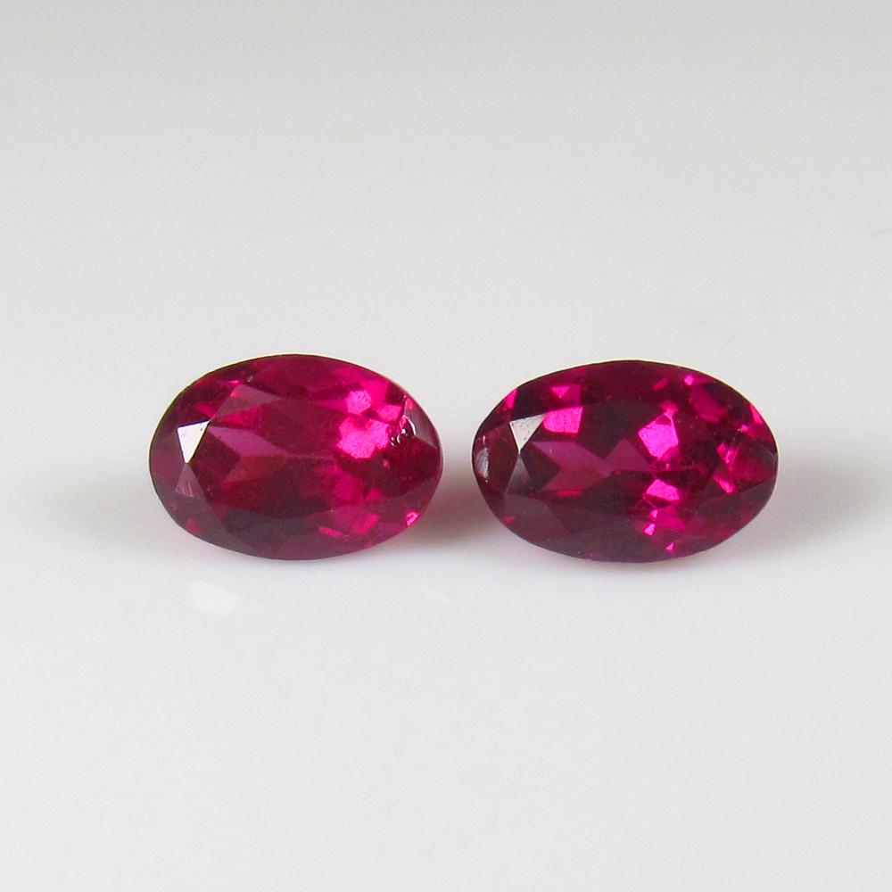 Natural Rhodolite Garnet Pair - 1.41 Ct (1 of 2)