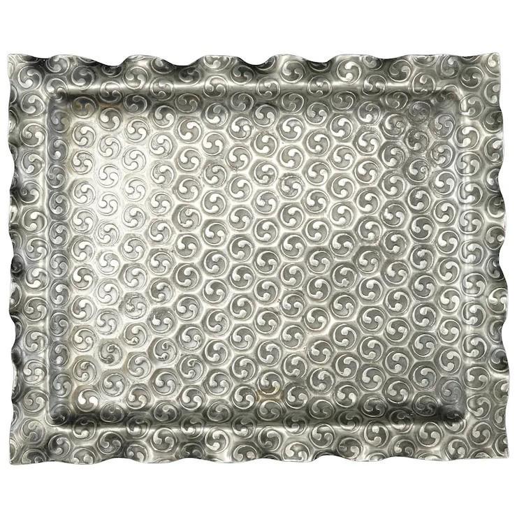 Aesthetic Mvmt Silverplate Calling Card Receiver Yin Yang Design: Title: Aesthetic Mvmt Silverplate Calling Card Receiver Yin Yang Design Size: 6” (2.4 cm) long x 5” (12.7 cm) wide x ½” (1.3 cm) tall. Description:A Victorian calling card recei