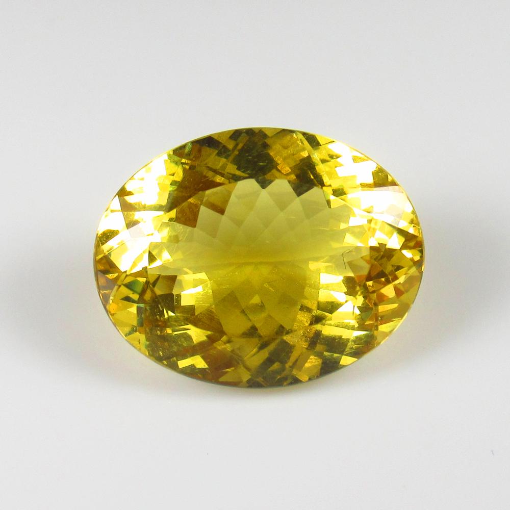 Natural Apatite - 17.63 Ct (1 of 2)