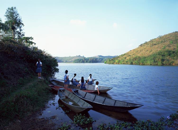 Weng Fen : Staring at the Lake 2 2005 (1 of 5)