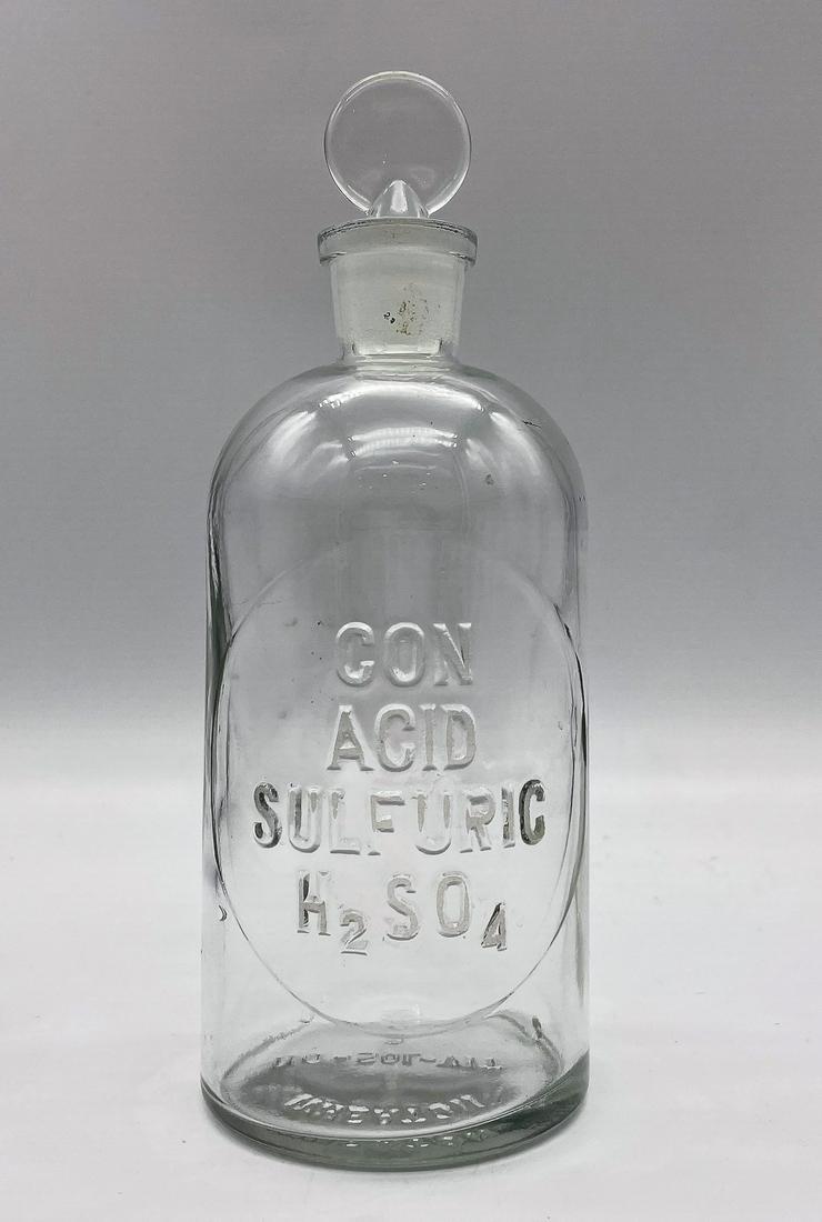 ANTIQUE CON ACID SULPHURIC Embossed Glass Bottle WHEATON (1 of 8)