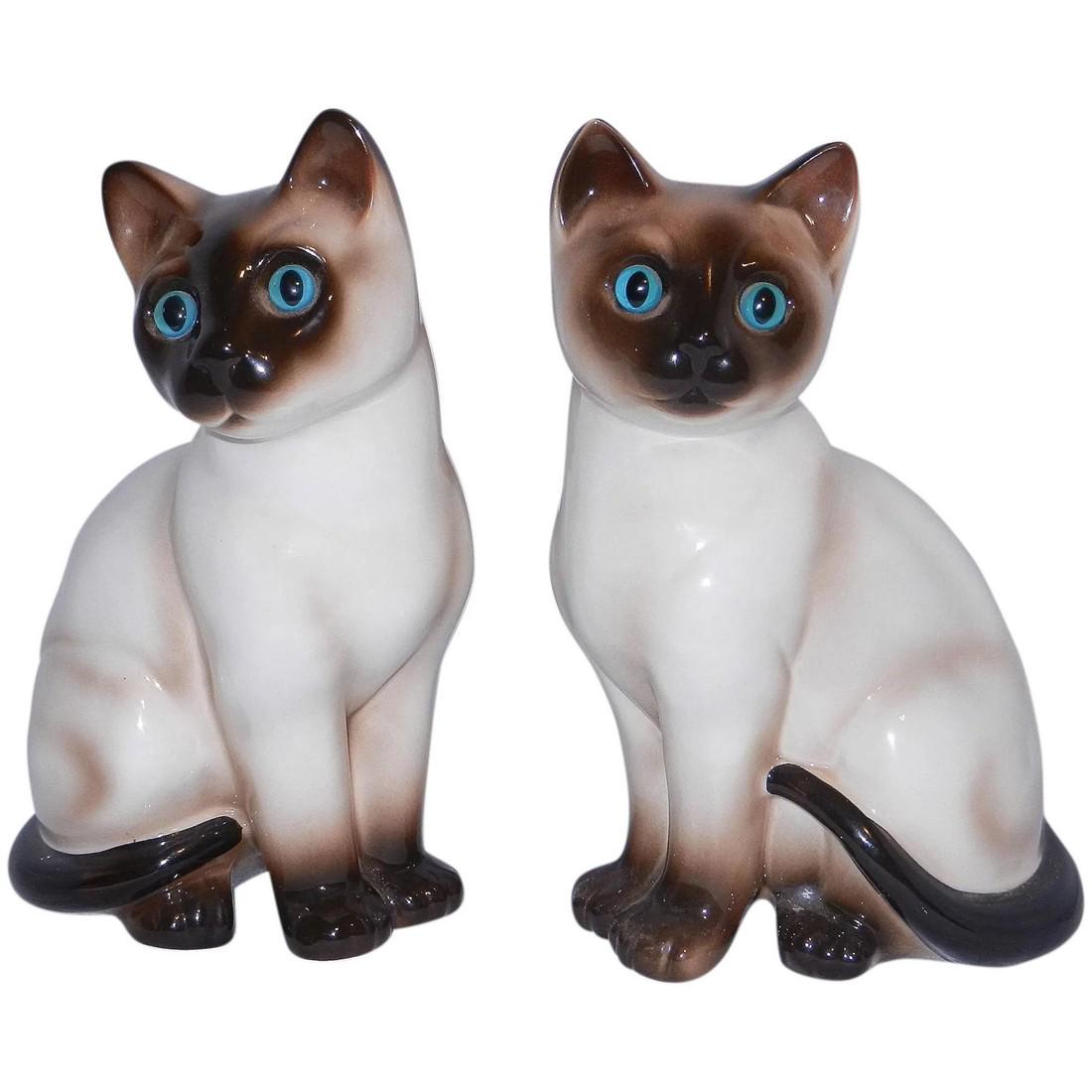 Vintage Pair of Enesco Siamese Cats made in Korea (1 of 8)