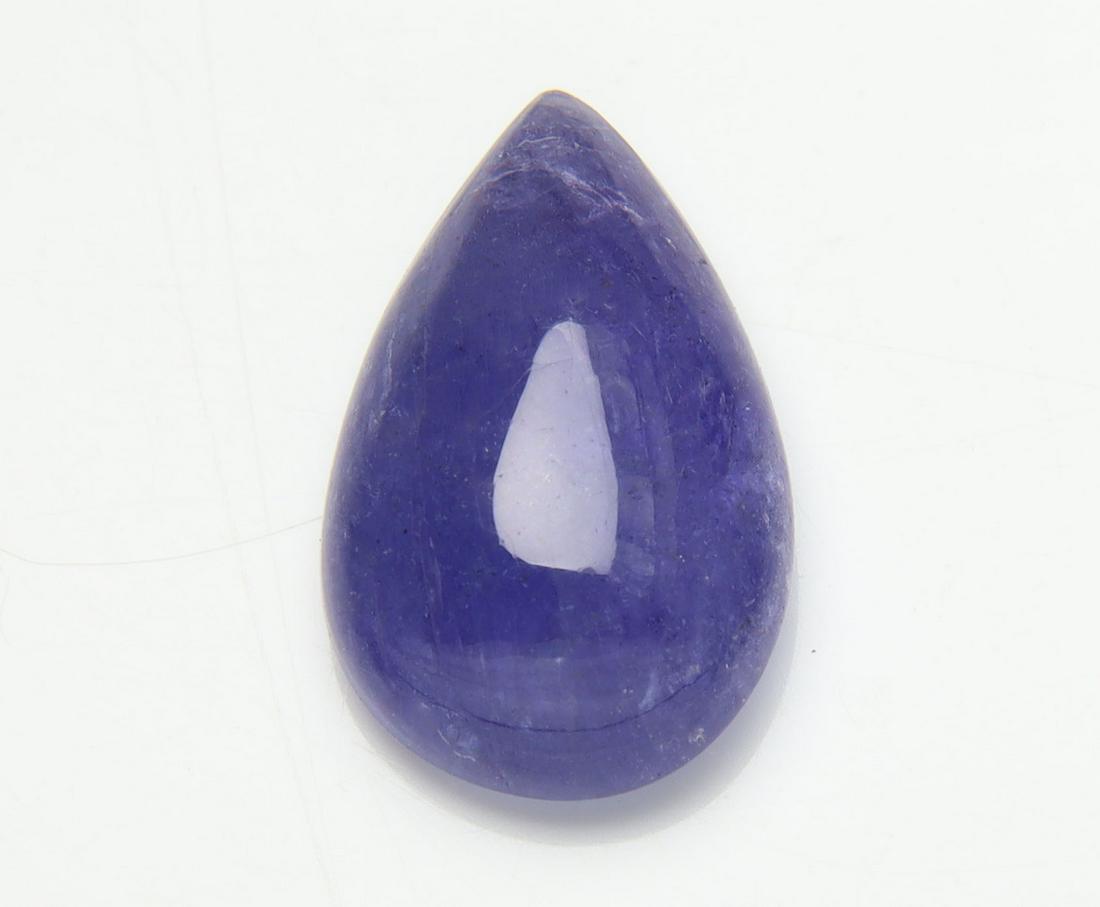 Beautiful 5.69 Cts Natural Tanzanite: No Reserve! Title: Beautiful 5.69 Cts Natural Tanzanite Additional Information: Gemstone : Natural Tanzanite Origin: Tanzania Weight : 5.69 carats Dimensions : 15.49x9.86x4.85 mm Shape/Cut: Pear Caboc