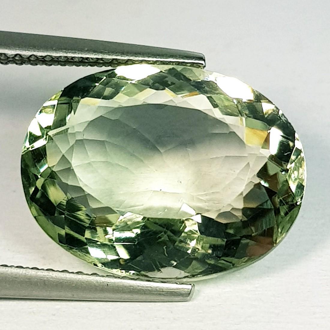 10.40 Ctz Top Quality Natural Green Amethyst (1 of 4)
