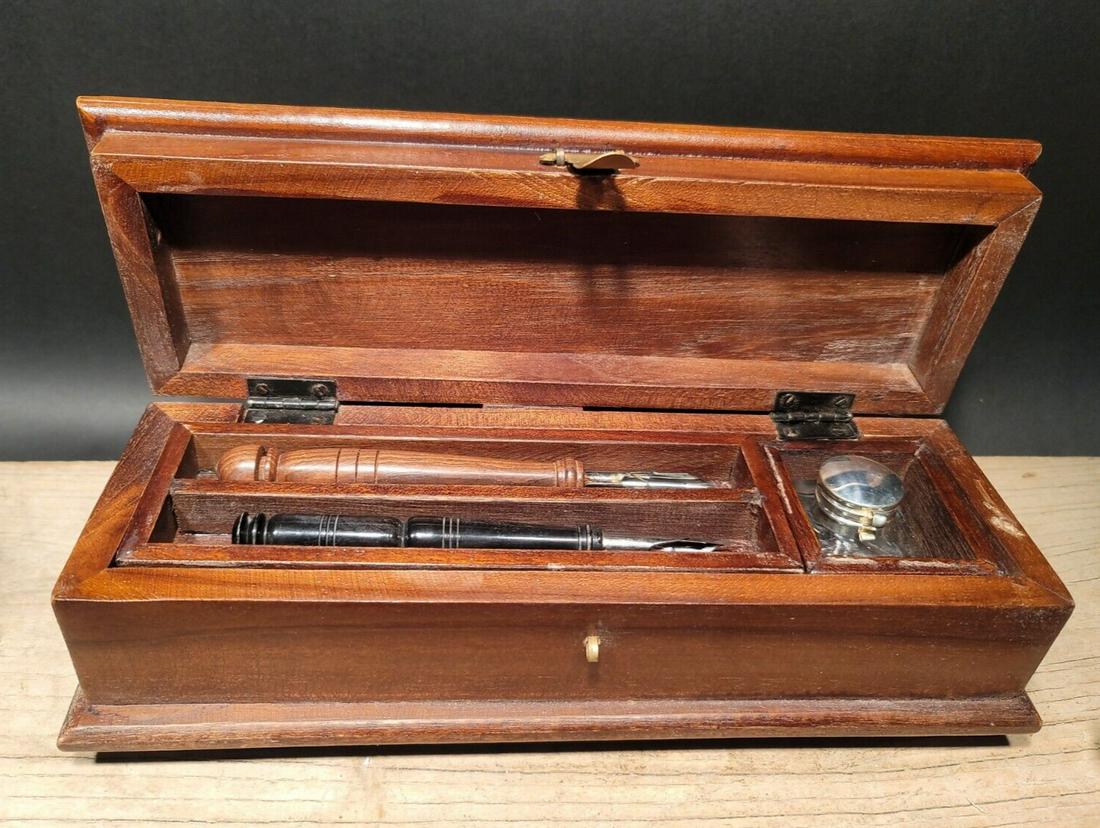 Wood Writing Set Inkwell 2 Pens Desk Box (1 of 12)