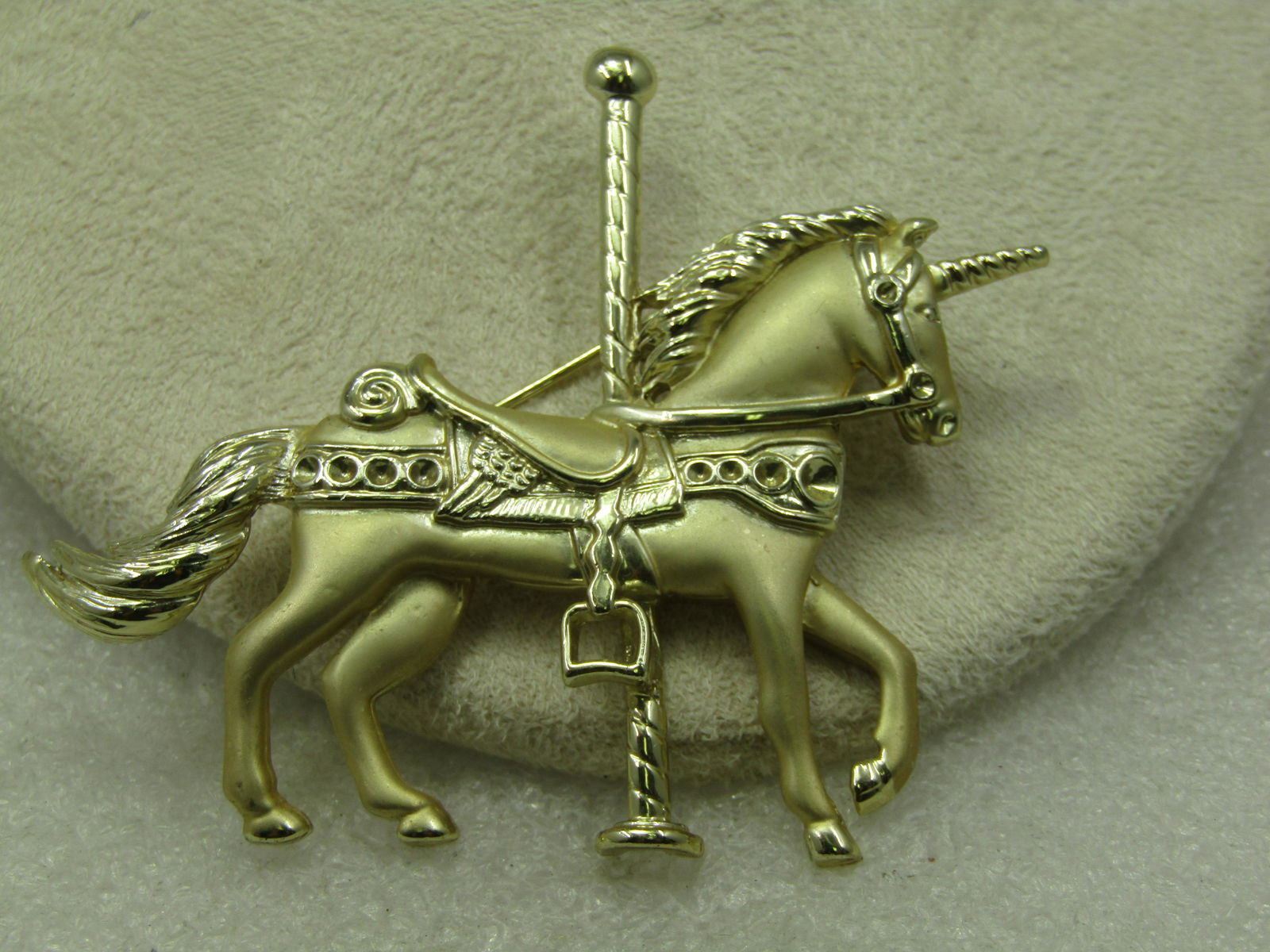 Vintage Large Carousel Unicorn Brooch, Satiny & Shiny Finish.  1980's (1 of 5)