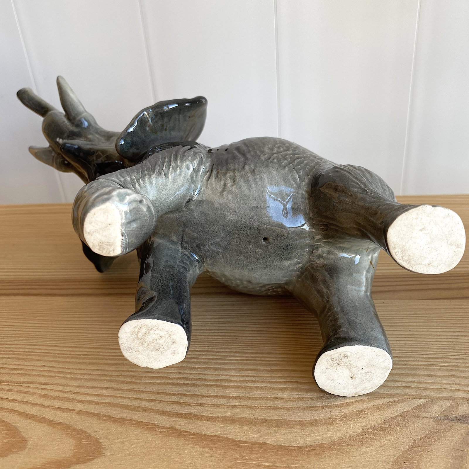 Ceramic elephant statue - 7