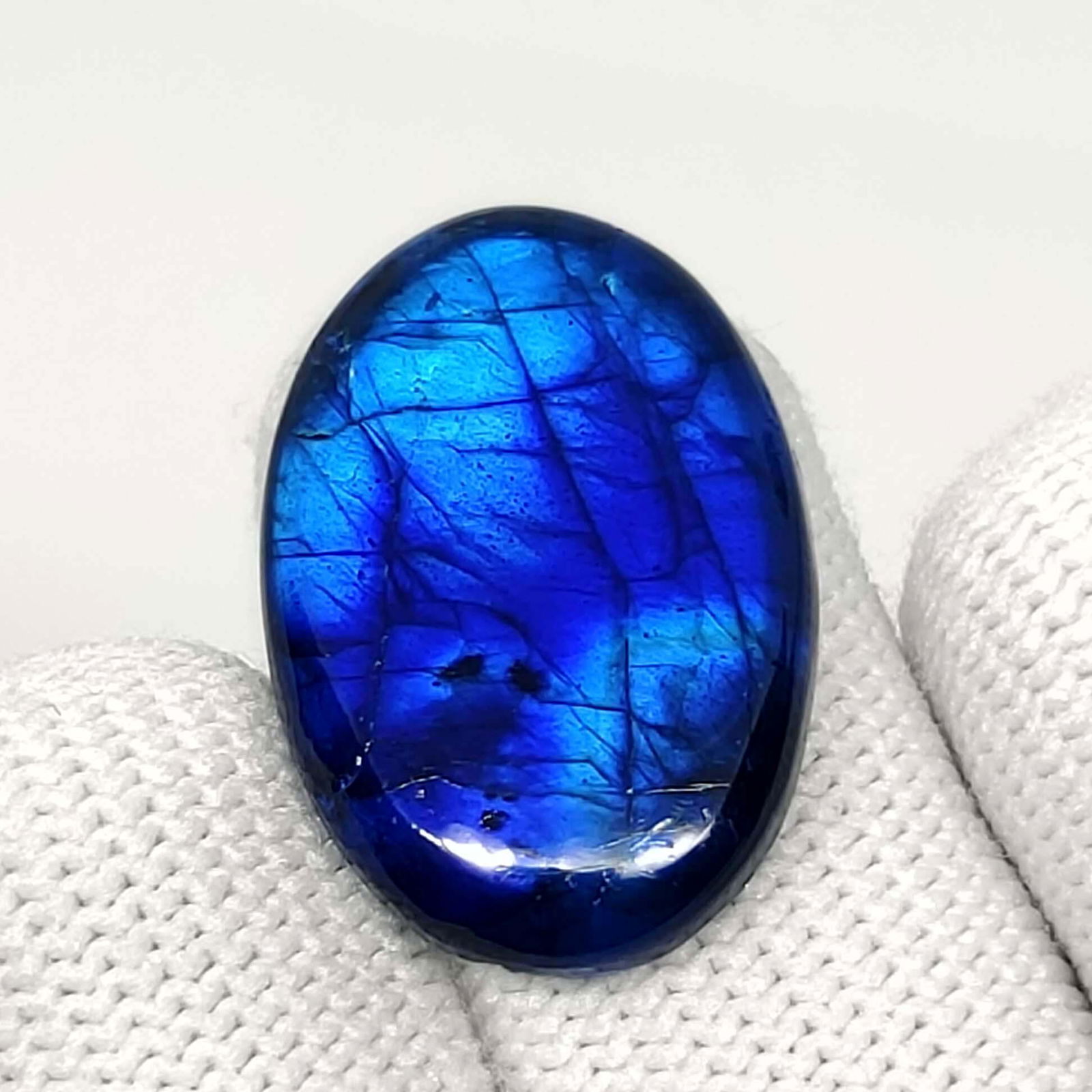 19.50 Ct "Stunning" Deep Blue Fire Labradorite (1 of 2)