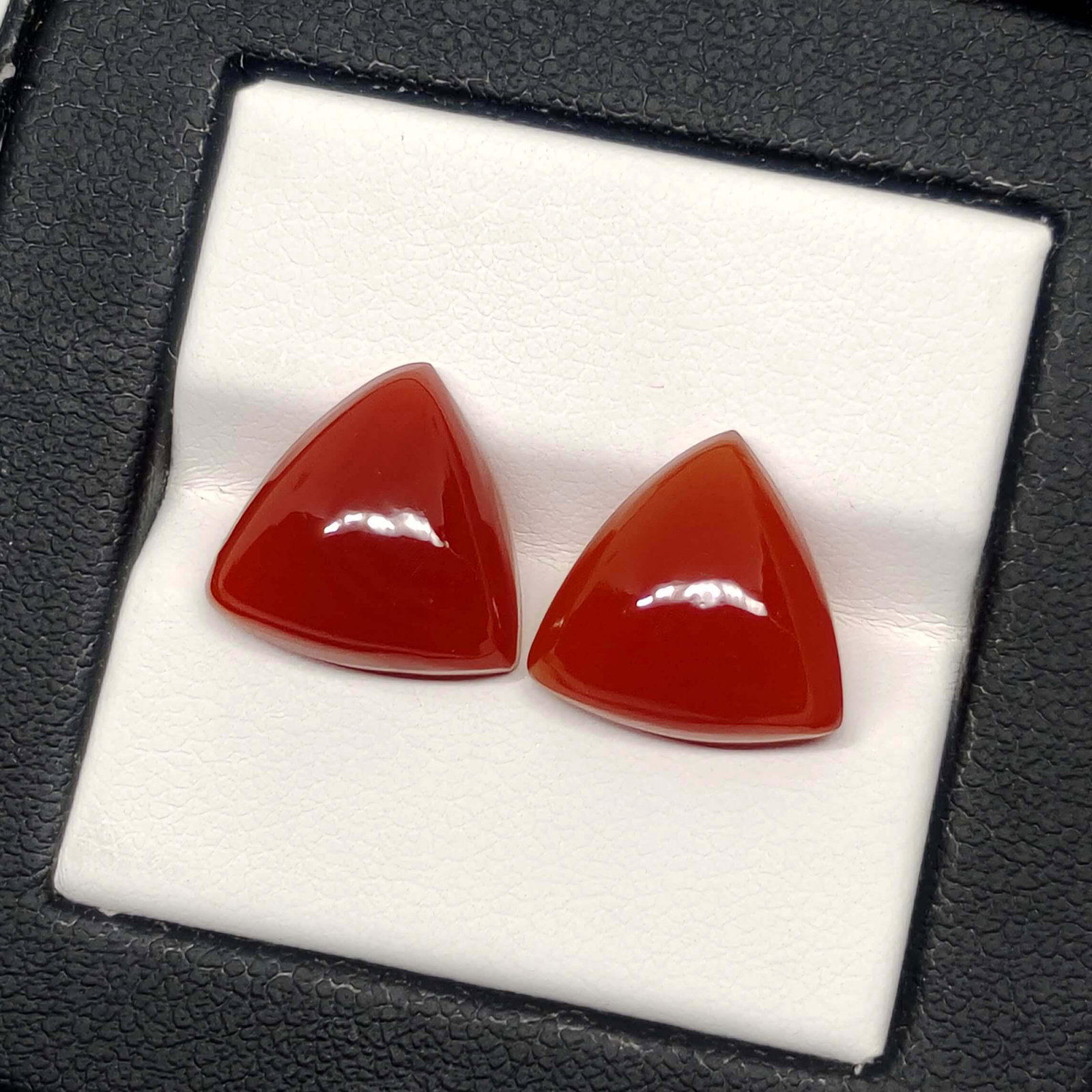 10.50 ct "Top Quality" Natural Red Onyx Trillion Pair (1 of 1)