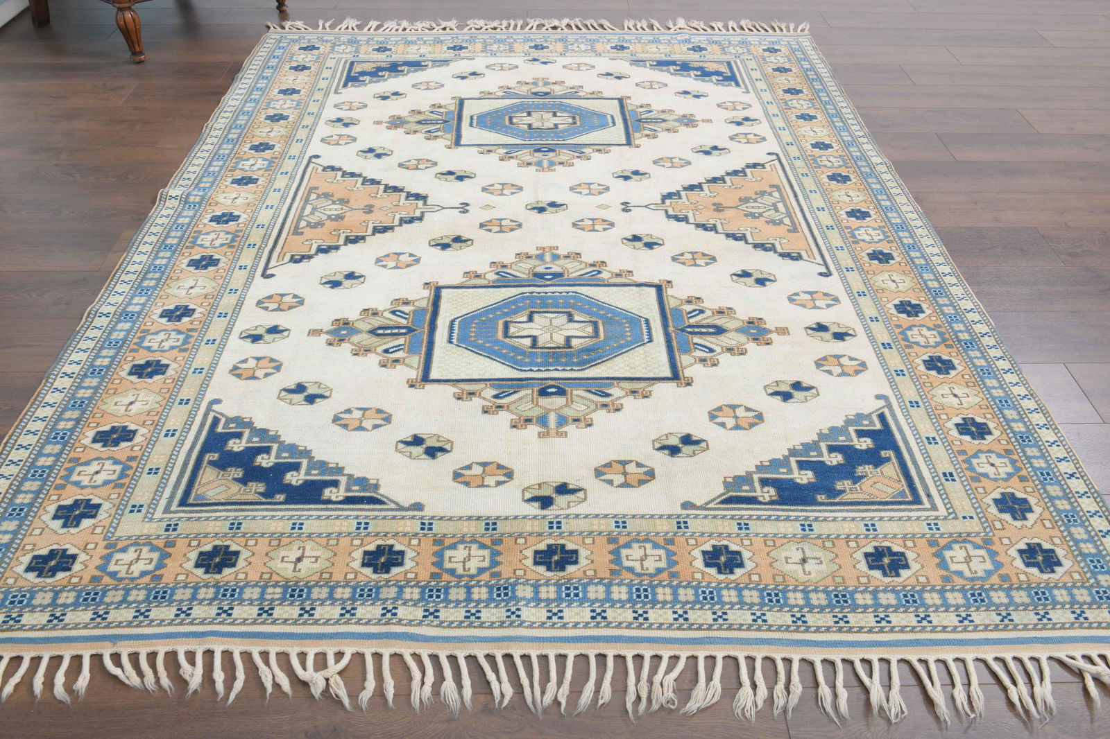 6.8x8.9 Ft Luxury Design Turkish Handmade Rug (1 of 9)