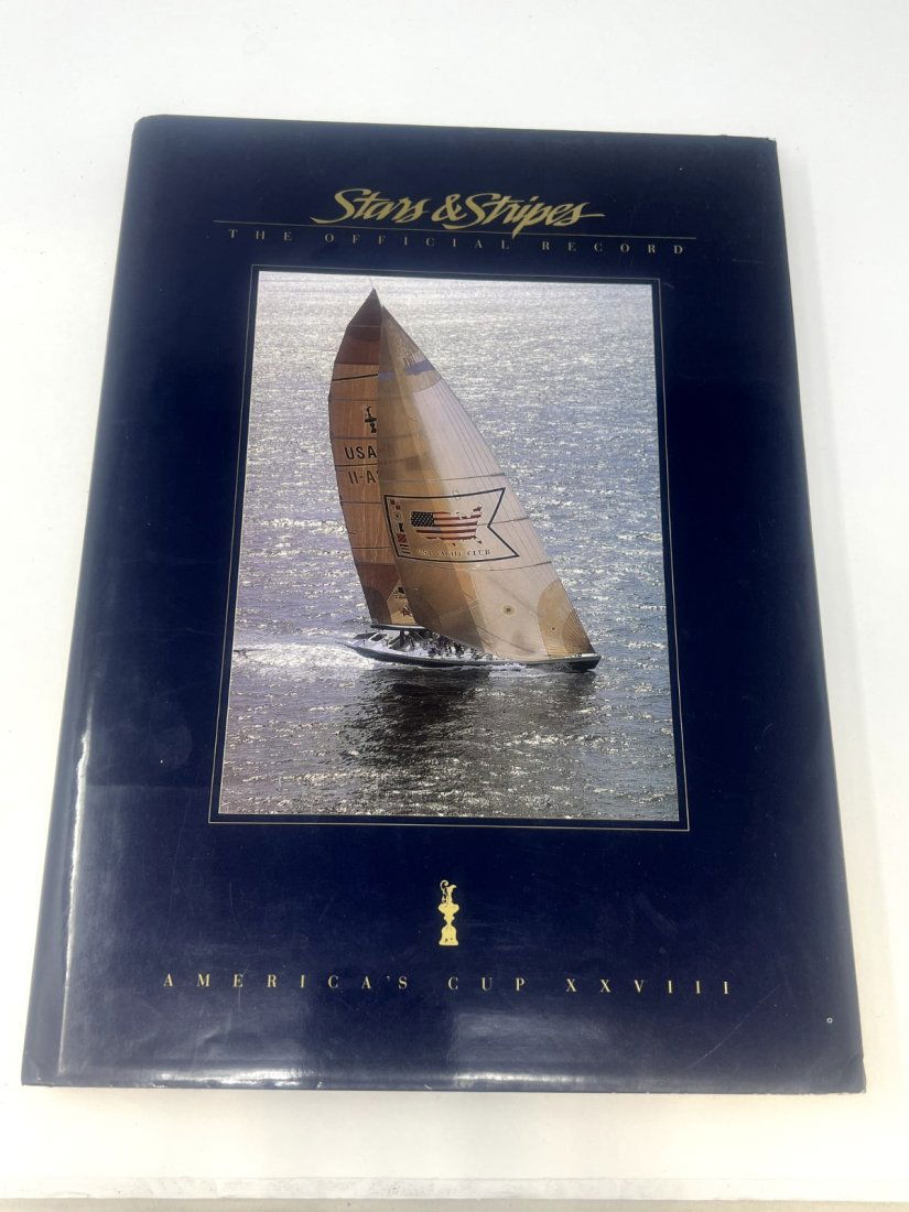 Stars & Stripes The Official Record America's Cup XXVIII. Levitt. SIGNED DENNIS CONNER (1 of 7)