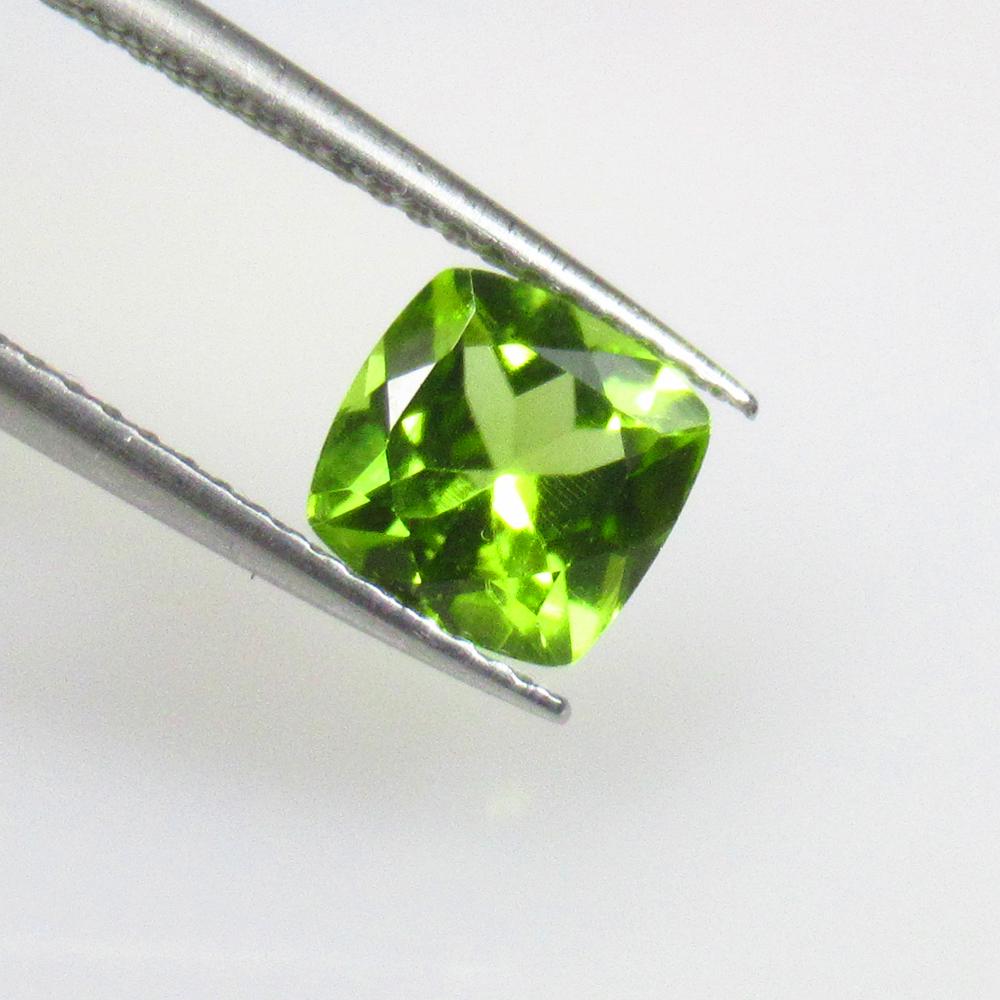 1.45 Ctw Natural Pakistan Peridot Cushion Cut: No Reserve! Title: 1.45 Ctw Natural Pakistan Peridot Cushion Cut Stone Clarity: VVS Gemstones: Natural Peridot Carat Weights: 1.45 Size/Dimensions: 6.80 x 6.80 x 4.20 mm Additional Information: Top Cl