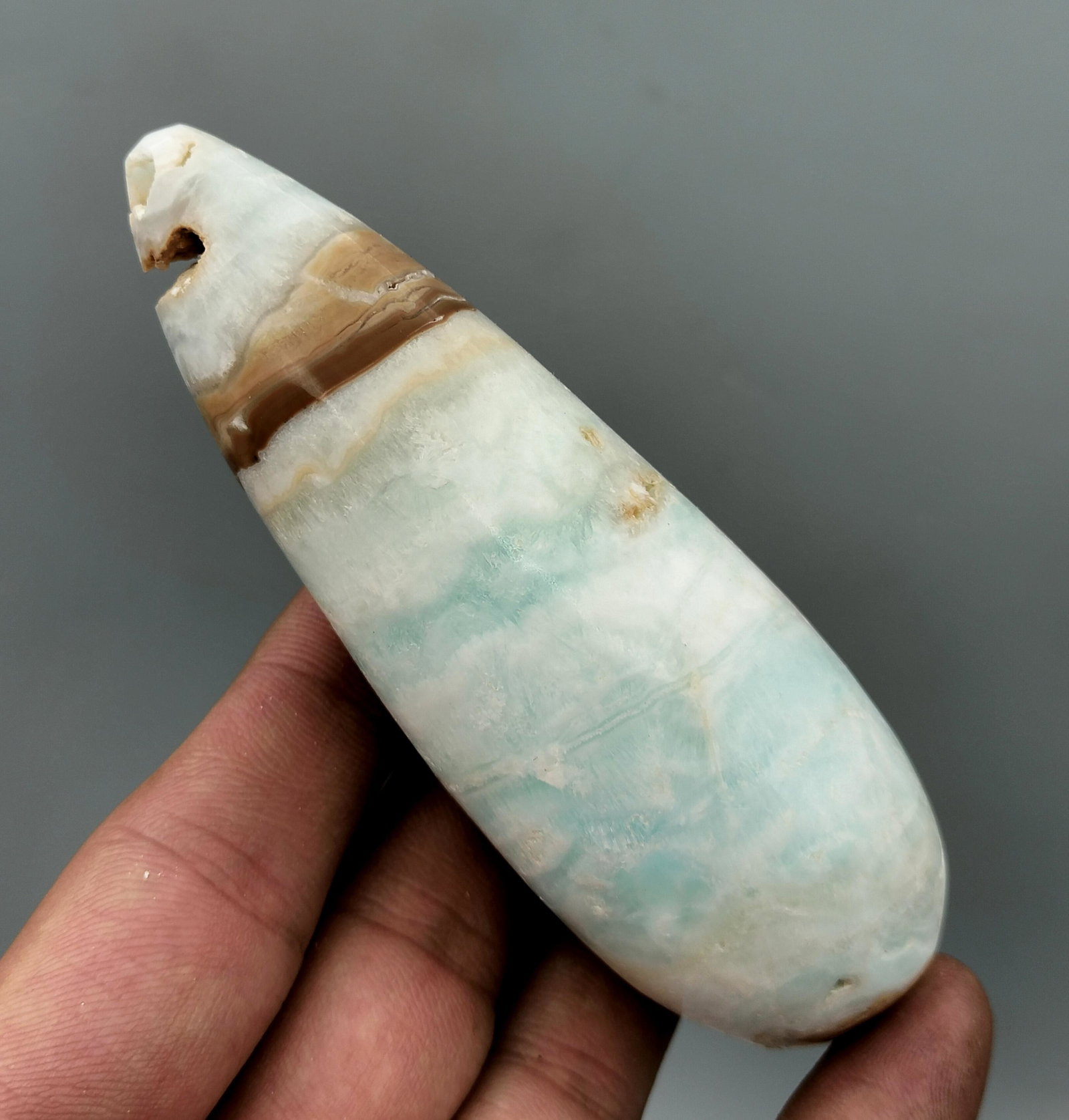 Title: 170 Gram Top Quality Hand Made Caribbean Calcite Healing Minerals Stone Gemstone Type:: Title: 170 Gram Top Quality Hand Made Caribbean Calcite Healing Minerals Stone Gemstone Type: Carving Weights: 170 Gram Size/Dimensions: 101x35x35 mm Origin: Afghanistan Reserve: $20.00 Shipping: Dome