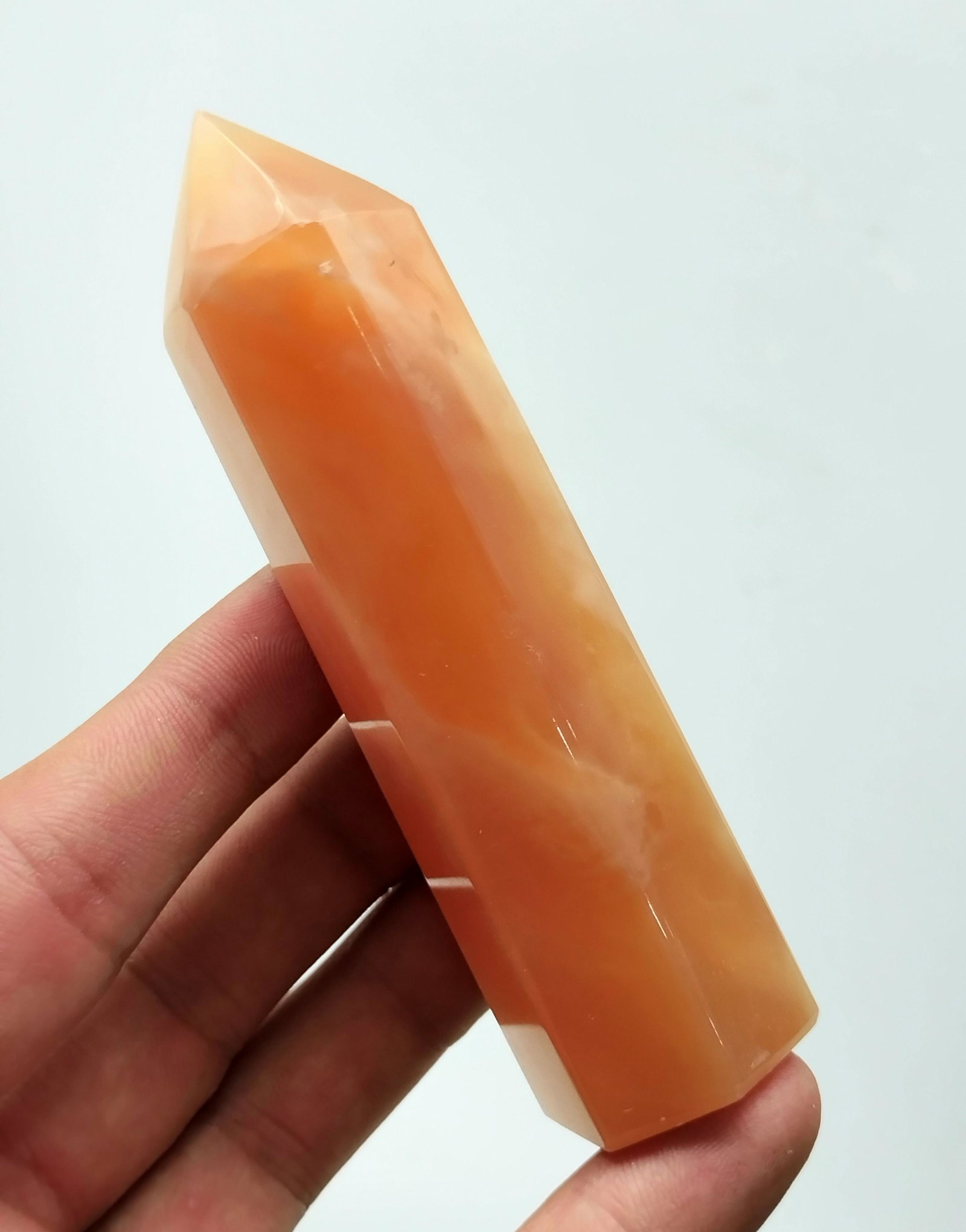 Title: 145 Gram Stunning Hand Made Honey Calcite Healing Tower Gemstone Type: Carving Weights: 145: Title: 145 Gram Stunning Hand Made Honey Calcite Healing Tower Gemstone Type: Carving Weights: 145 Gram Size/Dimensions: 105x26x26 mm Origin: Pakistan Reserve: $20.00 Shipping: Domestic: Flat-rate of 