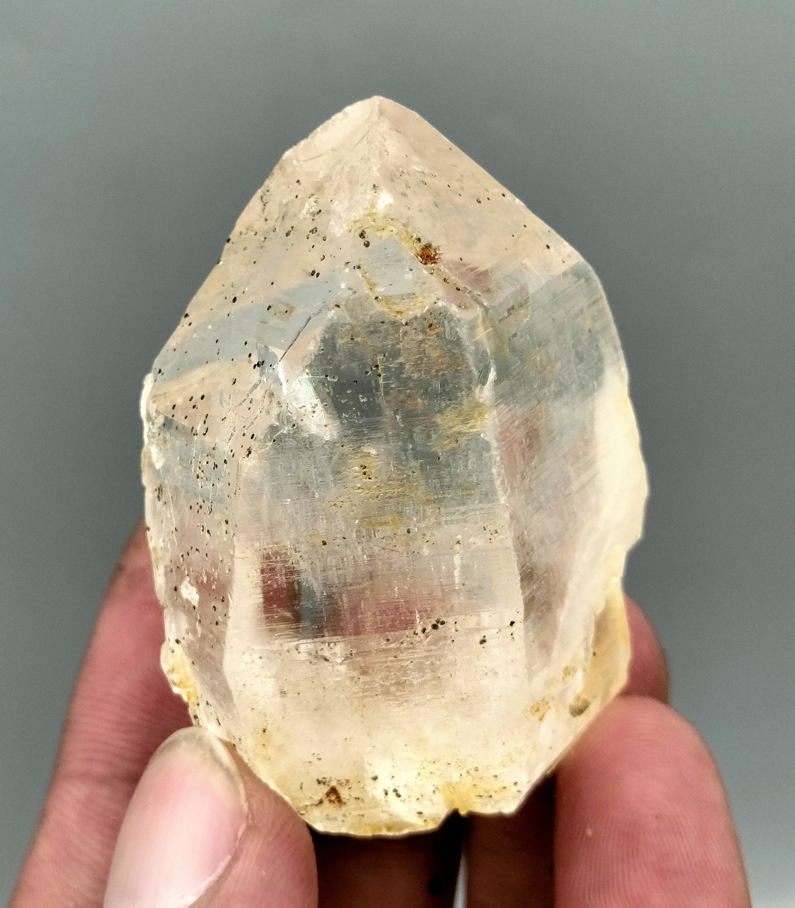 75 Gram Beautiful Natural Clear Quartz specimen (1 of 4)