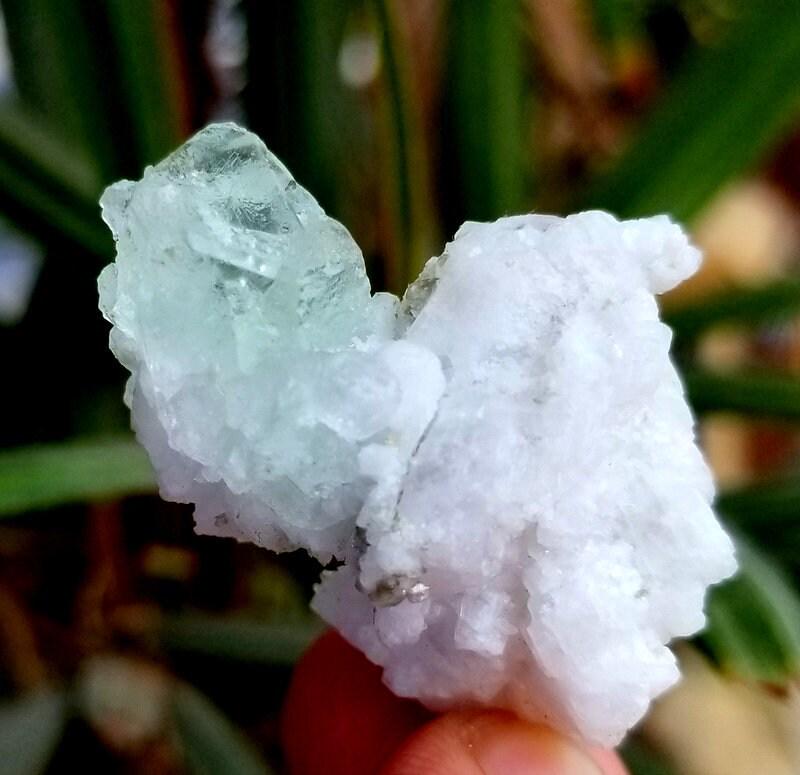 20 Gram Beautiful natural undamage Green Flourite Crystal Specimen From Skardu pakistan (1 of 7)