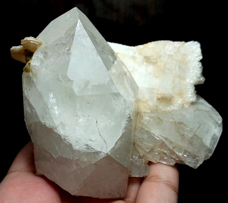 413 Grams Beautiful Green Tourmaline With Quartz & Muscovite Specimen From Afghanistan (1 of 2)