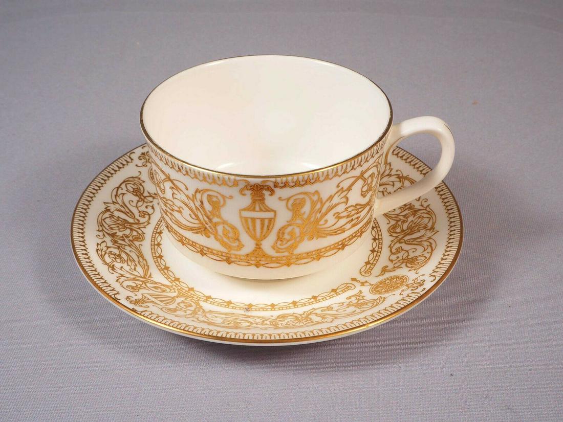 Royal Worcester HYDE PARK Gold Encrusted Cup and Saucer Set VINTAGE: This is an exceptional Tea/Coffee cup and Saucer Set made by Royal Worcester in luxurious Hyde Park pattern. The set features a lavish gold encrusted band on a white ground. Absolutely stunning The pi