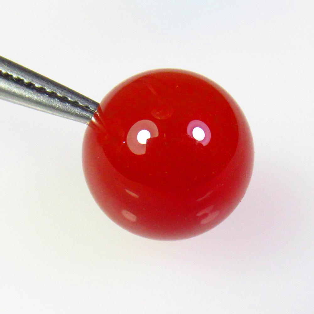 12.56 Ctw Natural Orange Carnelian Round Beads: No Reserve! Title: 12.56 Ctw Natural Orange Carnelian Round Beads Stone Clarity: Semi-Transparent Gemstones: Natural Carnelian Beads Carat Weights: 12.56 Size/Dimensions: 12.40 x 12.40 mm Additional I