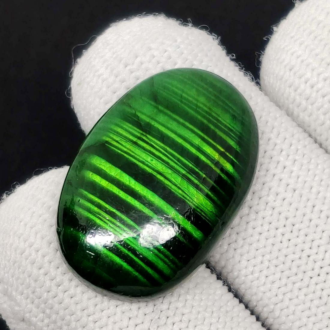 33.60 Ct "Stunning" Green Fire Labradorite (1 of 3)