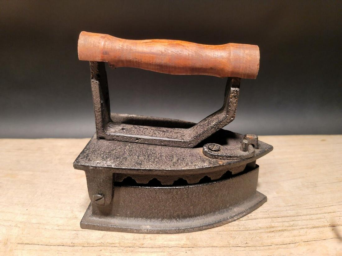 Cast Iron Sad Iron Press Door Stop Bookend (1 of 15)