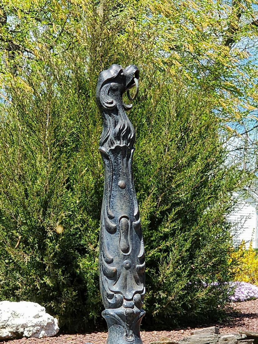 CAST IRON HITICHING POST OF AN EAGLE (1 of 6)