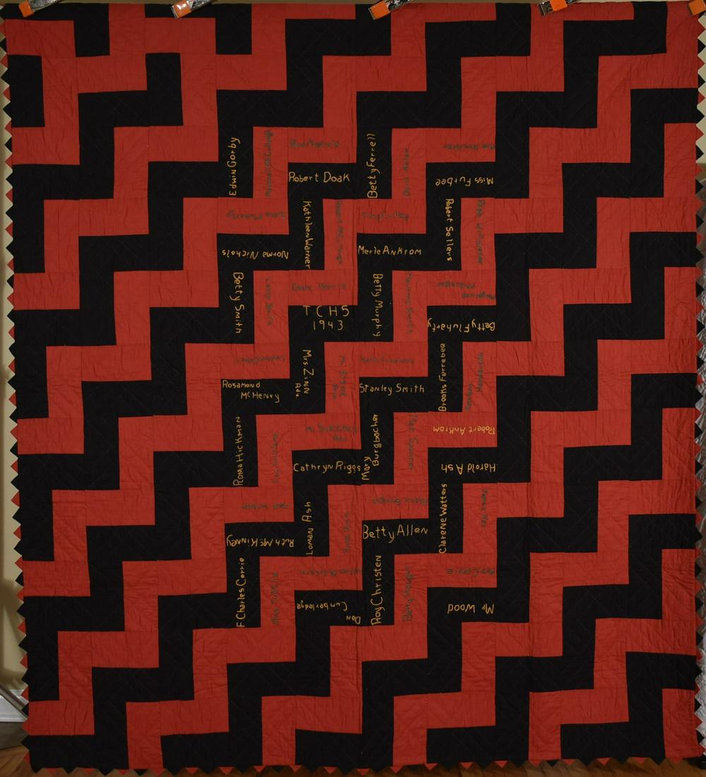 Streak of Lightning Signature Quilt d. 1943 (1 of 13)