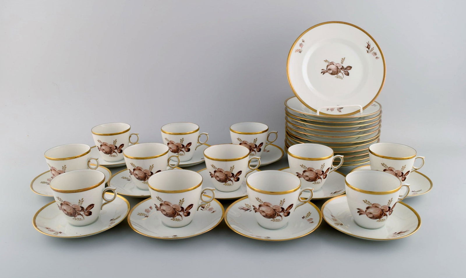 Royal Copenhagen Brown Rose coffee service for twelve people. 1960s / 70s. (1 of 6)
