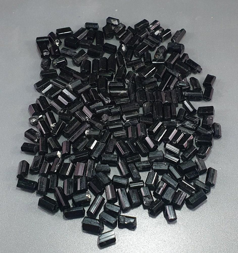 120 Grams Very Beautiful lot of Small Size Schorl (Black Tourmaline) Crystals From Skardu Pakistan: Materials: Schorl or Black Tourmaline 120 Grams Very Beautiful lot of Small Size Schorl (Black Tourmaline) Crystals From Skardu Pakistan . Reserve: $50.00 Shipping: Domestic: Flat-rate of $12.00 to an