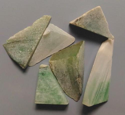 6.93 GRAM SET OF 6 JADEITE JADE: Title: 6.93 GRAM SET OF 6 JADEITE JADE Origin: Hpakant, Kachin State, Myanmar Size: 1.-2.5 cm 6.93 gram Description: set of 6 jadeite jade cut pieces Reserve: $4.00 Shipping: Domestic: Flat-rate of $6