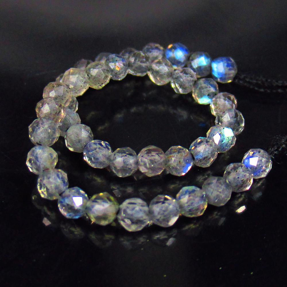 2.82 Ctw Natural Labradorite Round Beads: No Reserve! Title: 2.82 Ctw Natural Labradorite Round Beads Stone Clarity: Transparent Gemstones: Natural Labradorite Beads Carat Weights: 2.82 Size/Dimensions: 2.30 - 2.50 mm / 39 Pc's Additional Inf