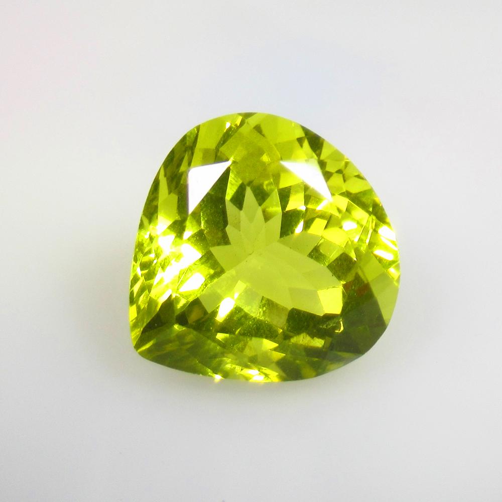 13.51 Ctw Natural Lemon Quartz Pear Cut: No Reserve! Title: 13.51 Ctw Natural Lemon Quartz Pear Cut Stone Clarity: VVS Gemstones: Natural Lemon Quartz Carat Weights: 13.51 Size/Dimensions: 16.00 x 16.00 x 10.70 mm Additional Information: Goo
