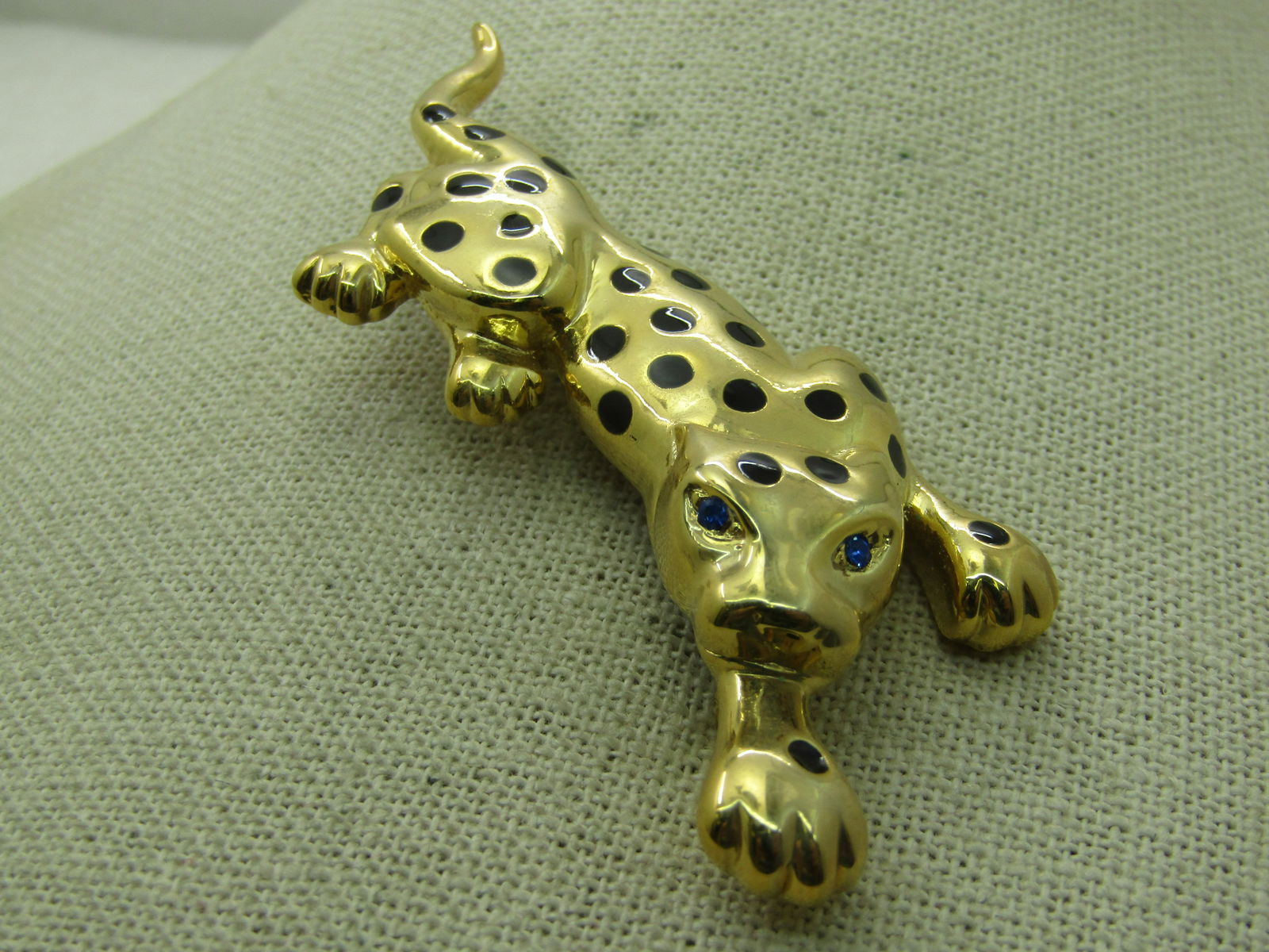 Vintage Enameled Leopard Brooch, 3.5", Gold Tone (1 of 7)