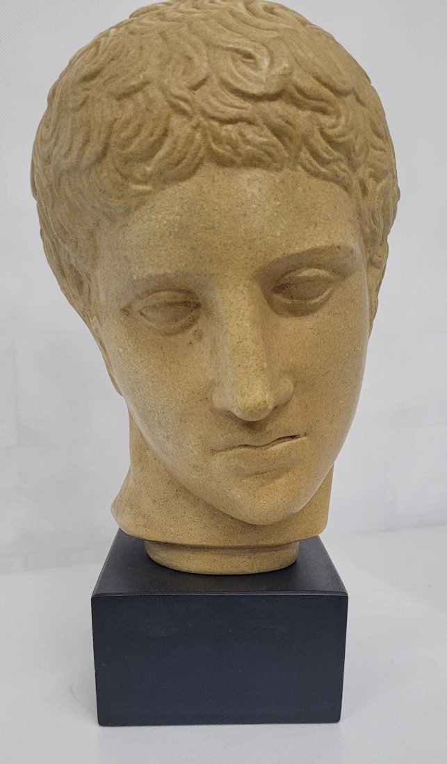 Vintage Sculpture Table Art Bust Roman Museum Greek head Neoclassical (1 of 1)