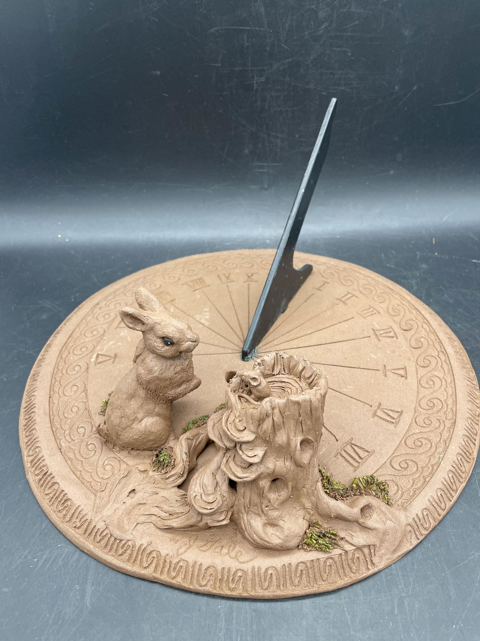 PA FOLK ART POTTERY SUNDIAL SIGNED JOAN GALE: Title: PA FOLK ART POTTERY SUNDIAL SIGNED JOAN GALE Date/Period: unknown Dimension: APPROX 11 X 5 Material: POTTERY Additional Information: PA FOLK ART POTTERY SUNDIAL SIGNED JOAN GALE Shipping: Domes