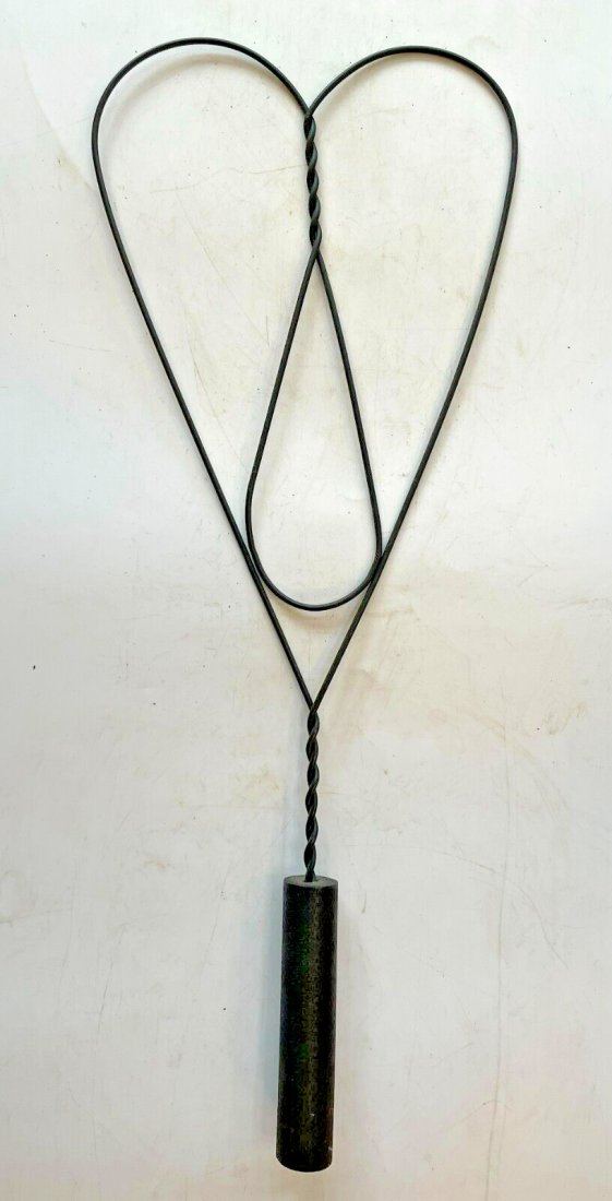 VINTAGE PRIMITIVE HEART TWISTED WIRE BRAIDED RUG BEATER WOOD HANDLE FARMHOUSE (1 of 7)